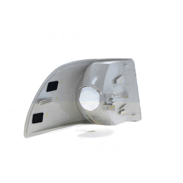 Front Park / Indicator Lamp Passenger Side Certified Suits Volvo S70 / V70 / C70 MK1 1997 to 2004