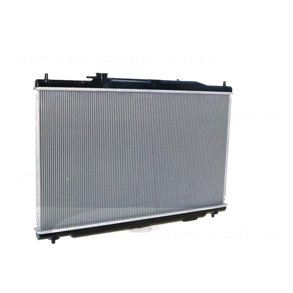 Radiator 32 / 32 mm Plastic Aluminium 424 x 728 x 16 mm Manual/Auto 2.0,2.4L L K2479,R20A5 Aftermarket Suits Honda CR-V RM 2012 to 2017