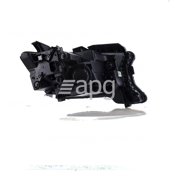 Kia Sorento OEM Head Lamp Passenger Side 04/2020 to / - 92101P2030