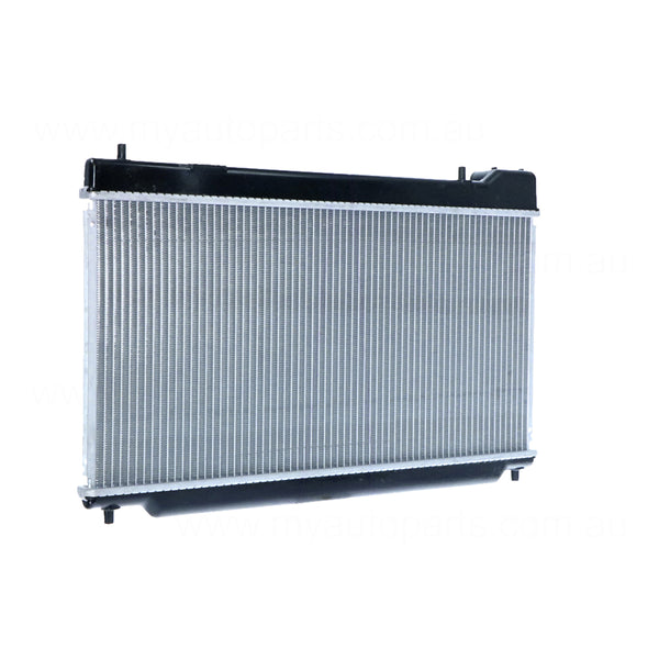 Radiator 28 / 28 mm Plastic Aluminium 325 x 648 x 16 mm Manual/Auto 1.3,1.5L L L13A,L15A Aftermarket Suits Honda Jazz GD 2002 to 2008