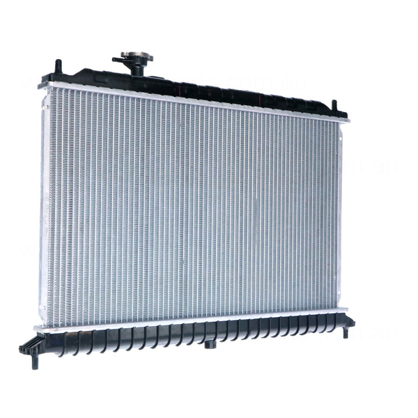 Radiator 33 mm 33 / Plastic Aluminium 368 x 648 x 16 mm Manual/Auto 1.4L/1.6L L G4EE/G4ED Aftermarket Suits Kia Rio JB 2005 to 2011