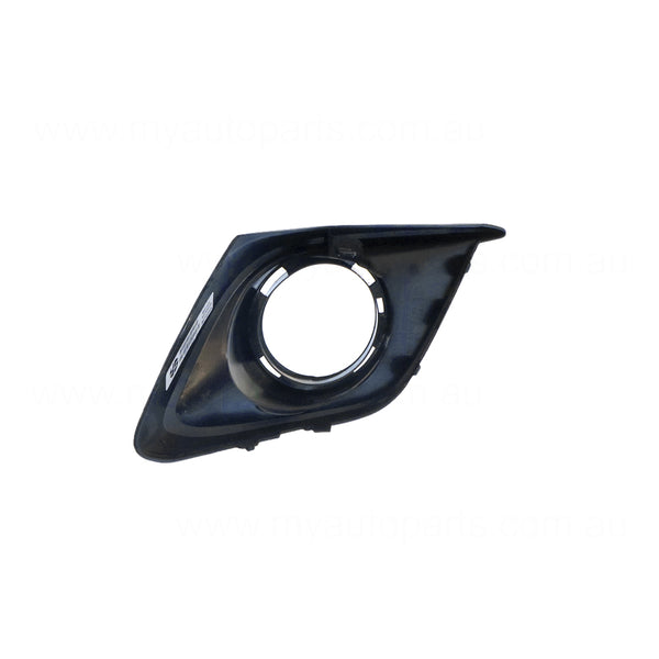 Black Front Bar Grille With Fog Light Mount Passenger Side Aftermarket suits Mazda 3 BM Hatch 2/2014 to 6/2016