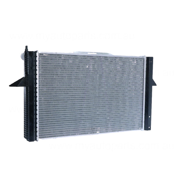 Radiator Aftermarket suits Volvo