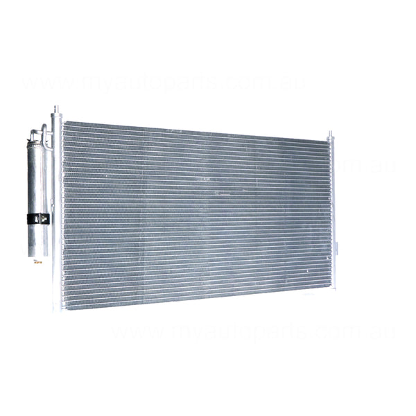 18 mm 8 mm Fin A/C Condenser Aftermarket Suits Nissan X-Trail T30 2001 to 2007