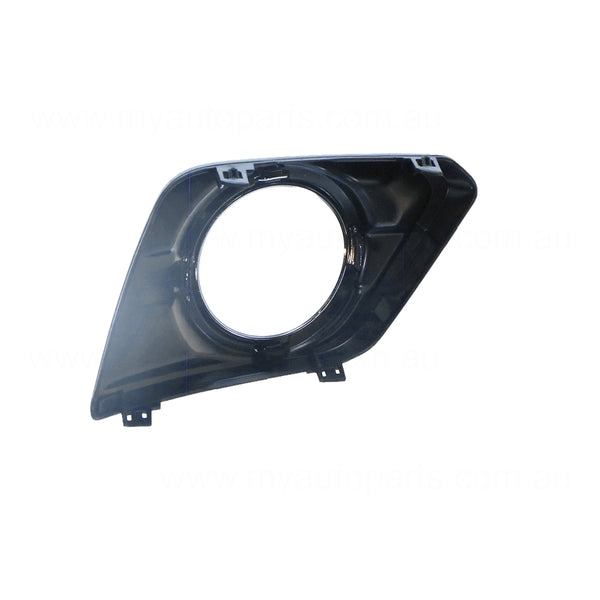 Front Bar Grille With Fog Light Mount Passenger Side OEM suits Nissan X-Trail T32 3/2014 to 2/2017