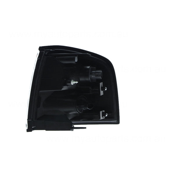 Front Park / Indicator Lamp Drivers Side OEM suits