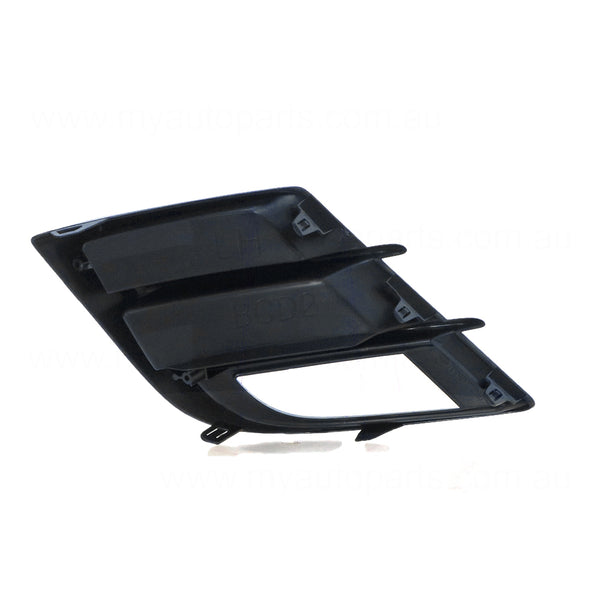 Front Bar Grille With Fog Light Mount Passenger Side OEM Suits Mazda 3 BL Maxx Sport 3/2009 to 9/2011