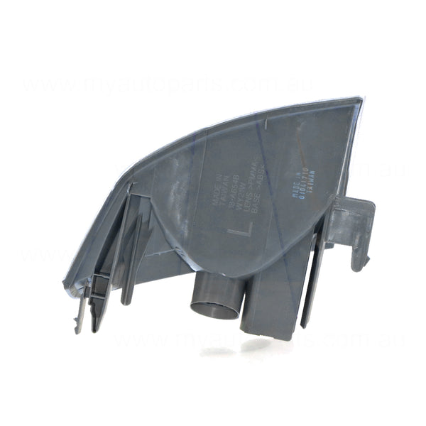 Front Park / Indicator Lamp Passenger Side Certified Suits Nissan X-Trail T30 2001 to 2007