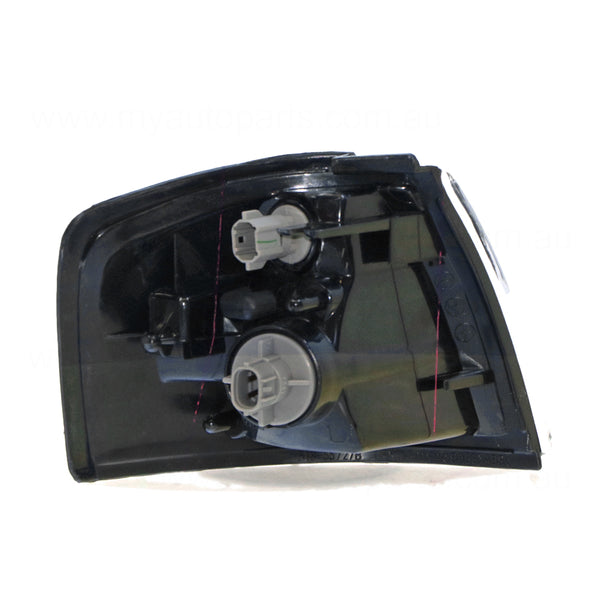Front Park / Indicator Lamp Passenger Side Certified Suits Mazda 121 Metro DW 11/1996 to 2/2000
