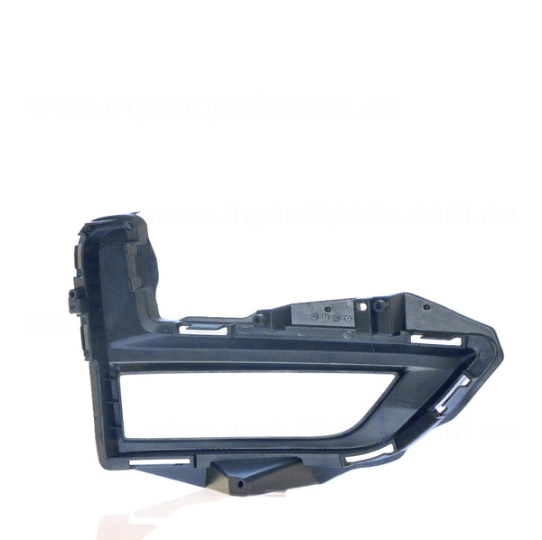 OEM Front Bar Grille Passenger Side With Fog Light suits Nissan X-trail T32 2017 to 2020