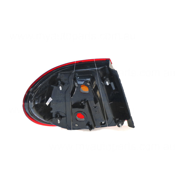 Tail Lamp Drivers Side Certified Suits Nissan Pulsar N16 Sedan 5/2000 To 6/2003