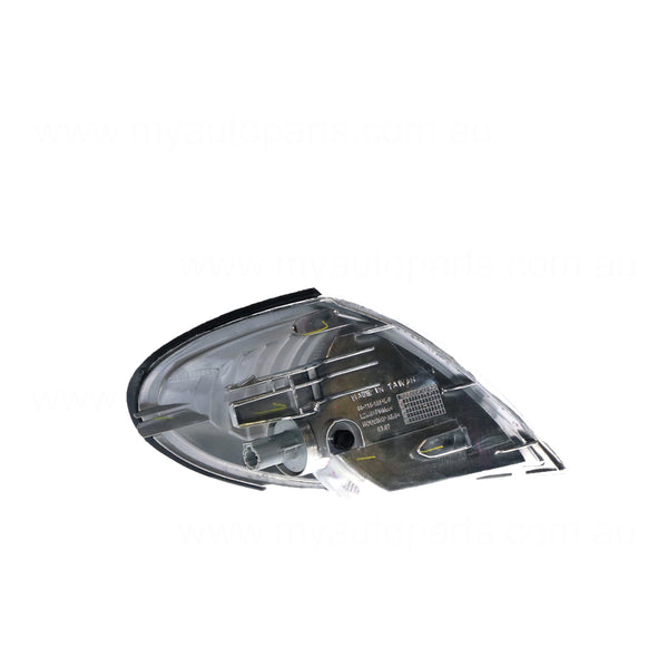 Front Park / Indicator Lamp Passenger Side Certified Suits Nissan Pulsar N16 2000 to 2006