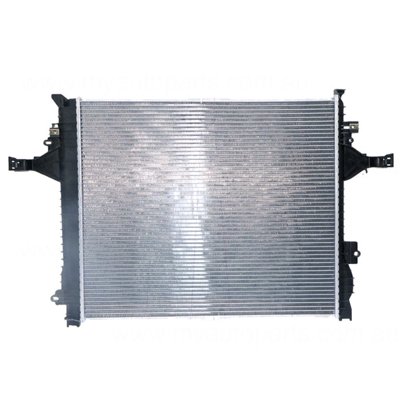 Radiator 38 / 38 mm Plastic Aluminium 620 x 529 x 40 mm Manual/Auto 2.4,2.5,3.0L L Aftermarket Suits Volvo XC90 P28 2003 to 2015