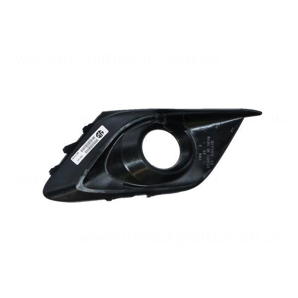Front Bar Grille With Fog Light Mount Passenger Side Aftermarket suits Mazda 3 BM 11/2013 to 4/2016