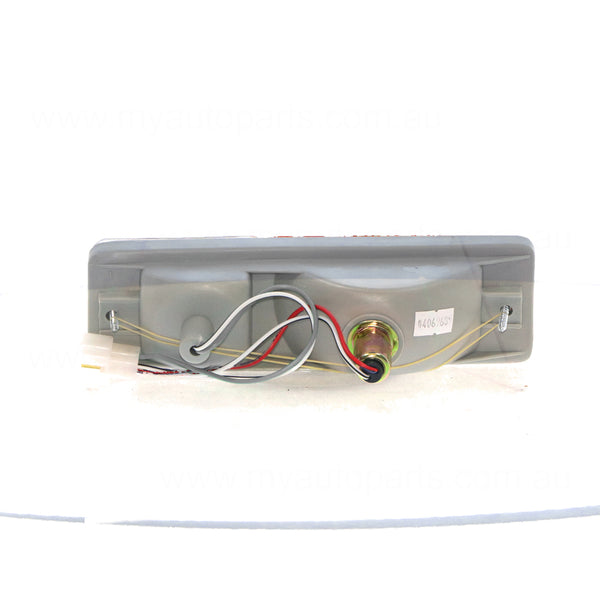 Front Bar Park / Indicator Lamp Passenger Side Aftermarket suits Nissan