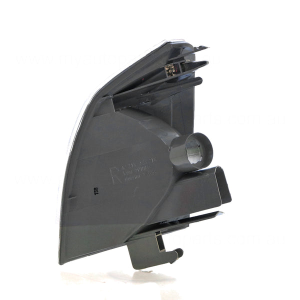 Front Park / Indicator Lamp Drivers Side OEM Suits Nissan X-Trail T30 2001 to 2007