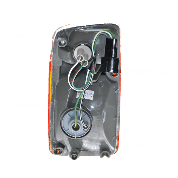 Front Park / Indicator Lamp Passenger Side Aftermarket suits