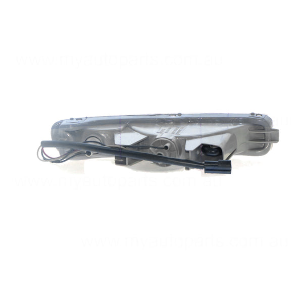 Front Bar Park / Indicator Lamp Passenger Side Certified Suits Mazda 323 BA 1994 to 1998