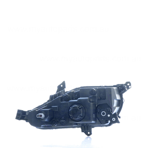 Kia Cerato OEM Fog Lamp Passenger Side 04/2021 to / - 92201M6500