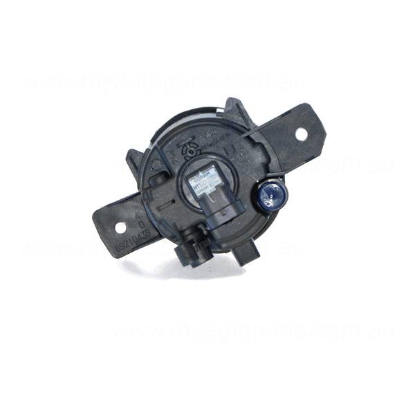 Fog Lamp Drivers Side OES suits Various Nissan Models