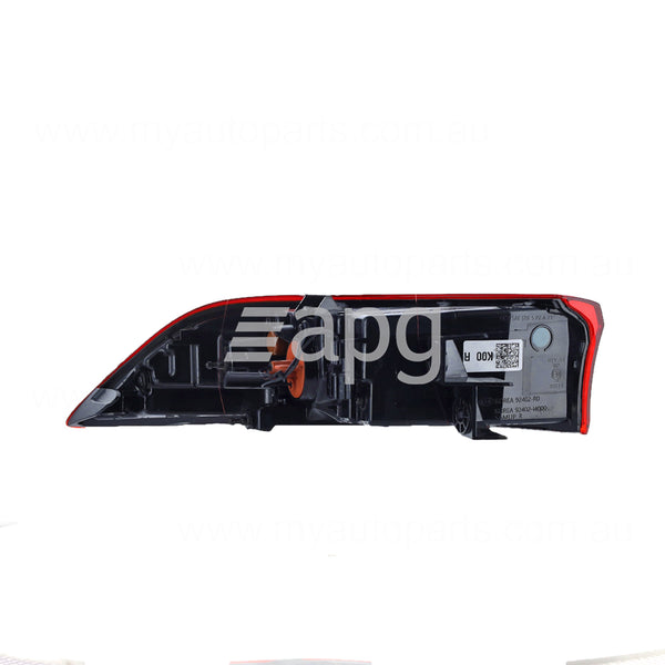 Kia Carnival OEM Tail Lamp Drivers Side 09/2020 to 04/2023 - 92402R0000