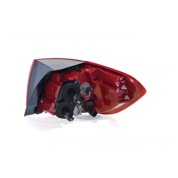 Tail Lamp Passenger Side OEM Suits Kia Sorento UM 2017 to 2021