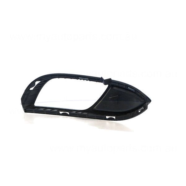 Front Bar Grille Passenger Side OEM Suits Kia Cerato YD Sedan/Hatch 4/2013 to 5/2016