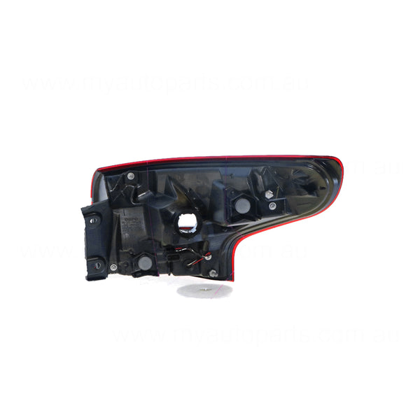 Black Red/Clear Tail Lamp Passenger Side Certified Suits Nissan Qashqai J11 2014 to 2018