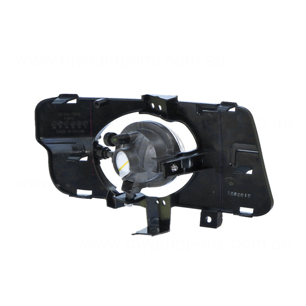Fog Lamp Passenger Side Certified Suits Mazda 3 SP23 BK Sedan 2004 to 2006