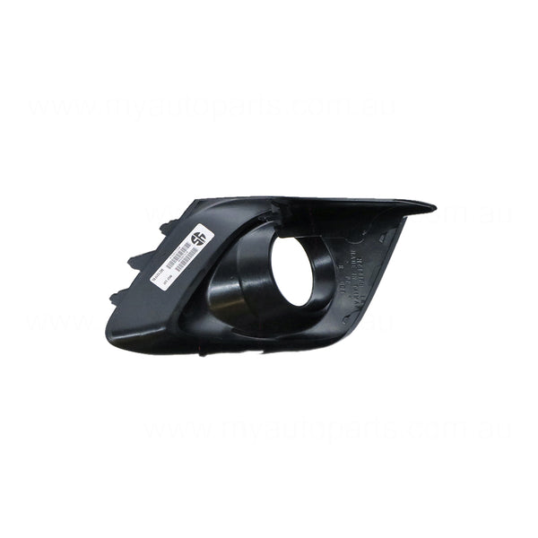 Front Bar Grille With Fog Light Mount Passenger Side Aftermarket suits Mazda 3 BM 11/2013 to 4/2016