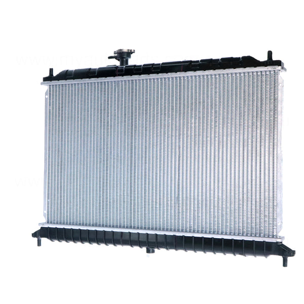 Radiator 33 mm 33 / Plastic Aluminium 368 x 648 x 16 mm Manual/Auto 1.4L/1.6L L G4EE/G4ED Aftermarket Suits Kia Rio JB 2005 to 2011