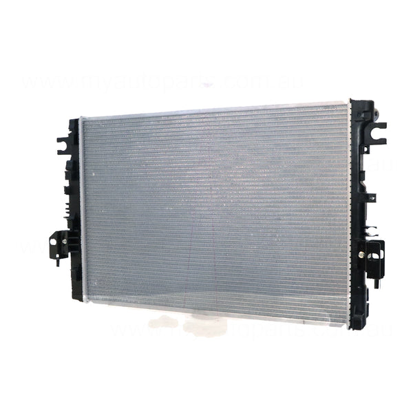 Radiator 38 / 35 mm Plastic Aluminium 720 x 490 x 16 mm Automatic 2.5 L QR25DE Aftermarket suits Nissan Navara Series 1