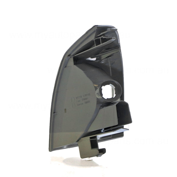 Front Park / Indicator Lamp Drivers Side OEM Suits Nissan X-Trail T30 2001 to 2007