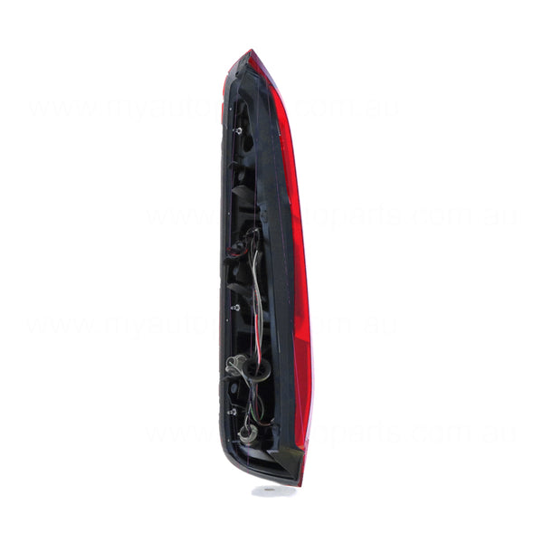 Tail Lamp Drivers Side Certified Suits Nissan X-Trail T30 9/2001 to 4/2005