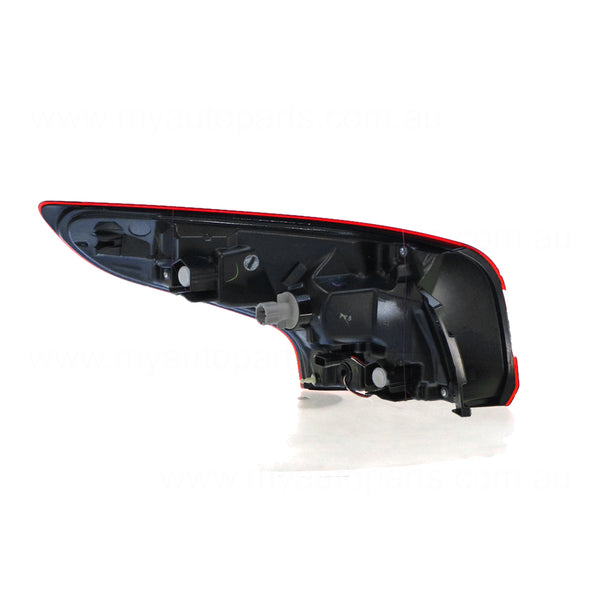 Black Red/Clear Tail Lamp Drivers Side OEM Suits Nissan Qashqai J11 2014 to 2018