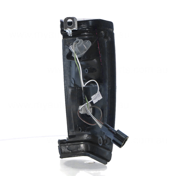 Front Park / Indicator Lamp Passenger Side Aftermarket Suits Nissan Navara D21 1986 to 1992
