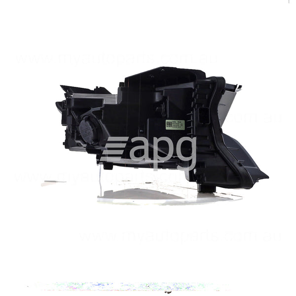 Kia Sorento OEM Head Lamp Passenger Side 04/2020 to / - 92101P2030