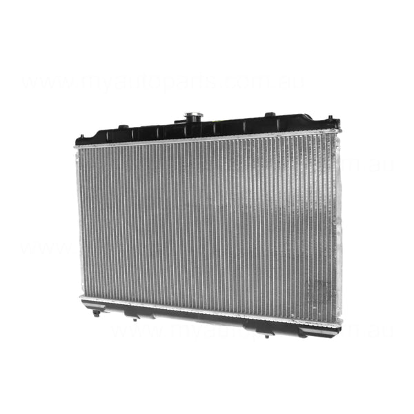 Radiator 35 / 35 mm Plastic Aluminium 400 x 694 x 16 mm Manual/Auto 3.0L L VE30DE Aftermarket Suits Nissan Maxima A33 1999 to 2003