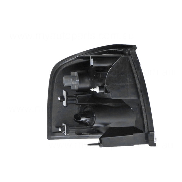 Front Park / Indicator Lamp Passenger Side OEM suits
