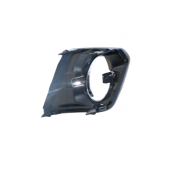 Front Bar Grille With Fog Light Mount Passenger Side OEM suits Nissan X-Trail T32 3/2014 to 2/2017