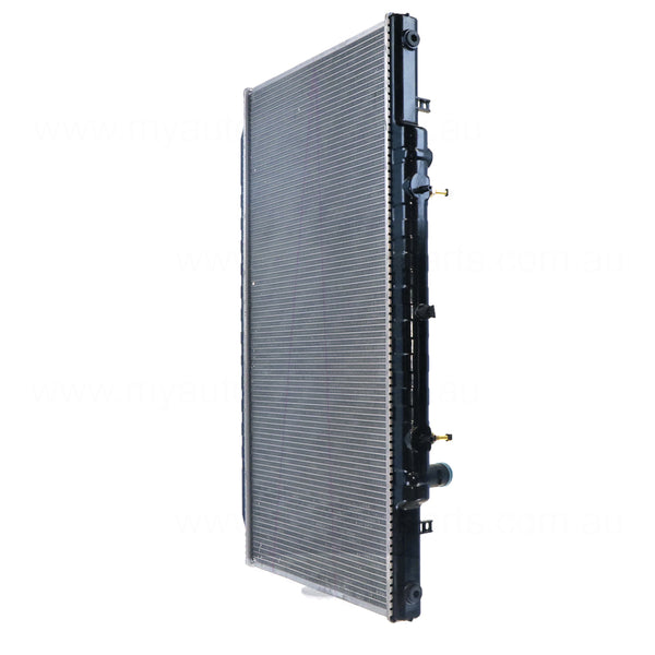 Radiator 35 / 35 mm Plastic Aluminium 450 x 908 x 36 mm Automatic 4.5L L TB45E Aftermarket Suits Nissan Patrol GU/Y61 1997 to 2016
