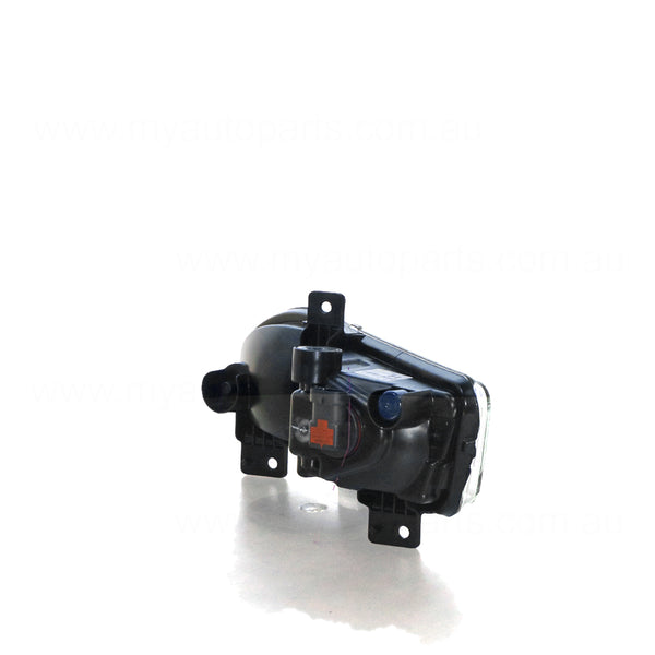 Fog Lamp Passenger Side OEM suits Nissan
