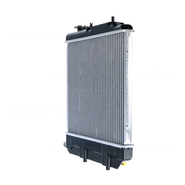 Radiator 28 / 28 mm Plastic Aluminium 350 x 378 x 26 mm Manual/Auto 1.3,1.5L L B3,B5 Aftermarket Suits Mazda 121 Metro Dw DW 1996 to 2002