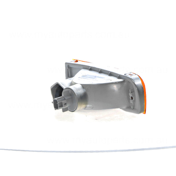 Front Bar Park / Indicator Lamp Drivers Side Aftermarket Suits Toyota 4 Runner / Surf LN130R/RN130R/YN130R/VZN130R 1991 to 1997