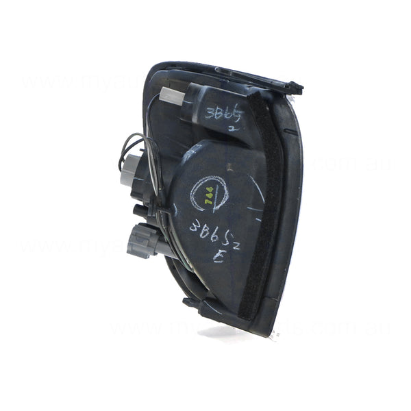 Front Park / Indicator Lamp Passenger Side OEM Suits Nissan Pathfinder R50 1998 to 2005