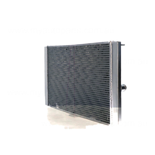 Radiator Aftermarket suits Volvo 2004 to 2013