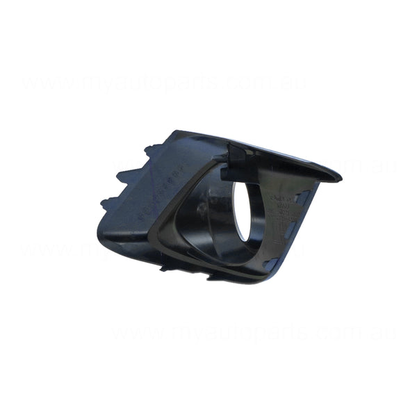 Front Bar Grille With Fog Light Mount Passenger Side OEM suits Mazda 3 BM 11/2013 to 4/2016