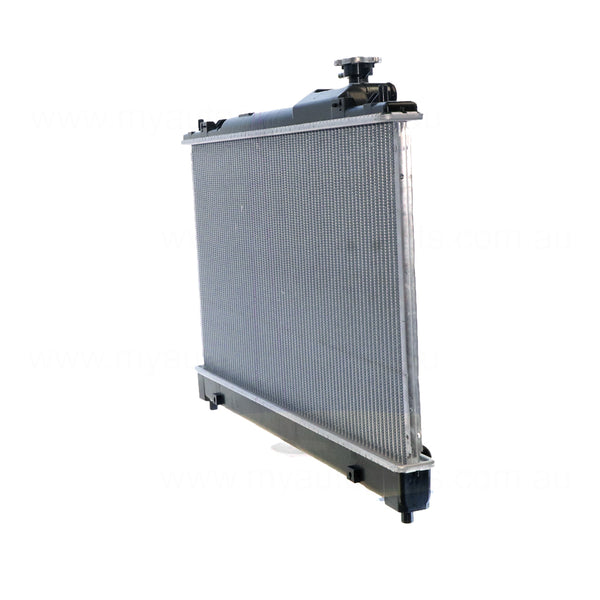 Radiator 32 / 32 mm Plastic Aluminium 375 x 728 x 16 mm Manual 2.5L L L5 Aftermarket Suits Mazda 6 GH 2008 to 2012