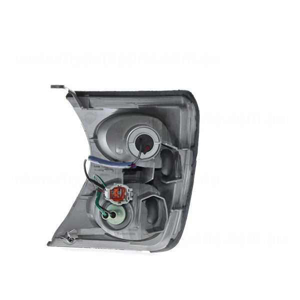 Front Park / Indicator Lamp Passenger Side OEM Suits Nissan Patrol GU/Y61 1997 to 2016