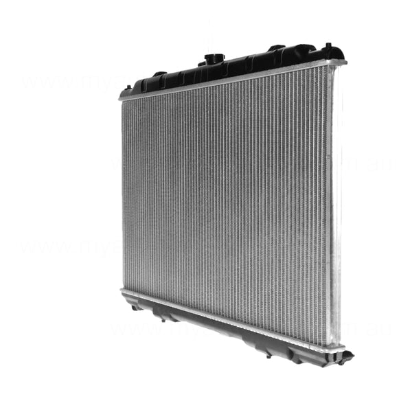 Radiator 35 / 35 mm Plastic Aluminium 450 x 688 x 26 mm Manual/Auto 2.5 L QR25DE Aftermarket Suits Nissan X-Trail T30 2001 to 2007